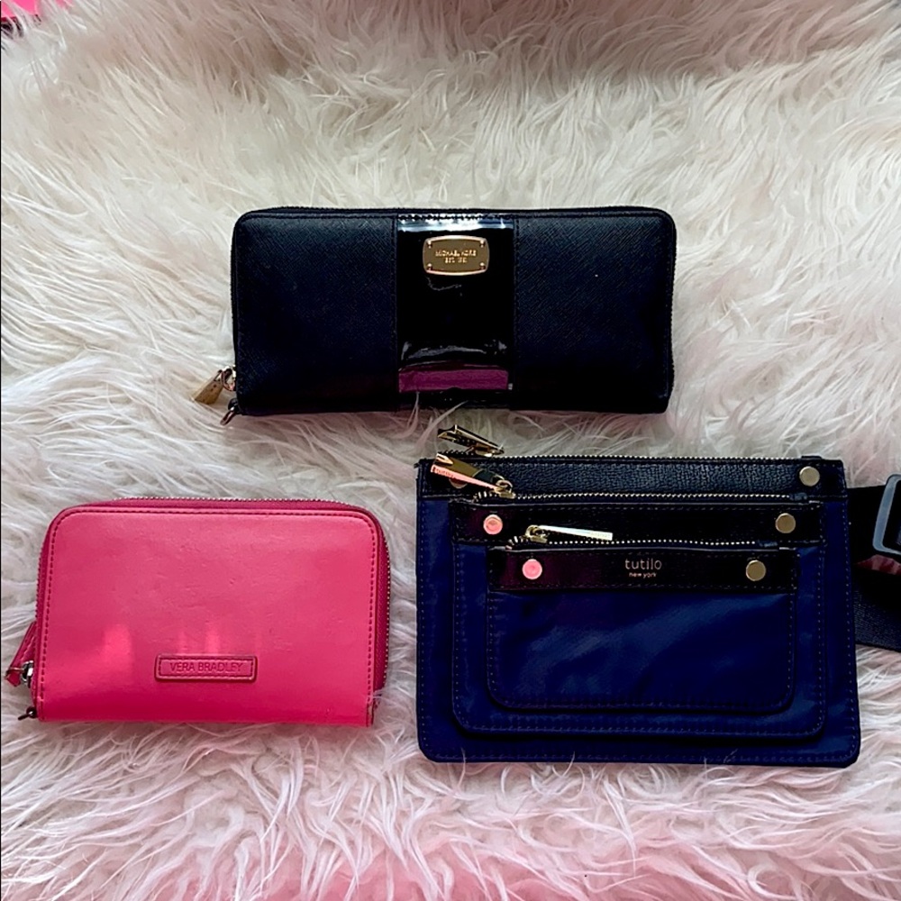 Micheal Kors, Vera Bradley, and tutilo ny wallets